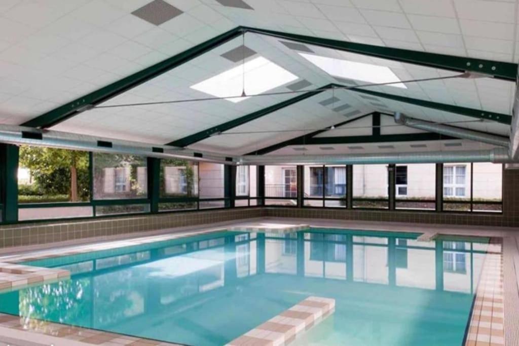 Superbe Appartement A 5 Minutes De Bus De Disneyland Serris Exterior photo